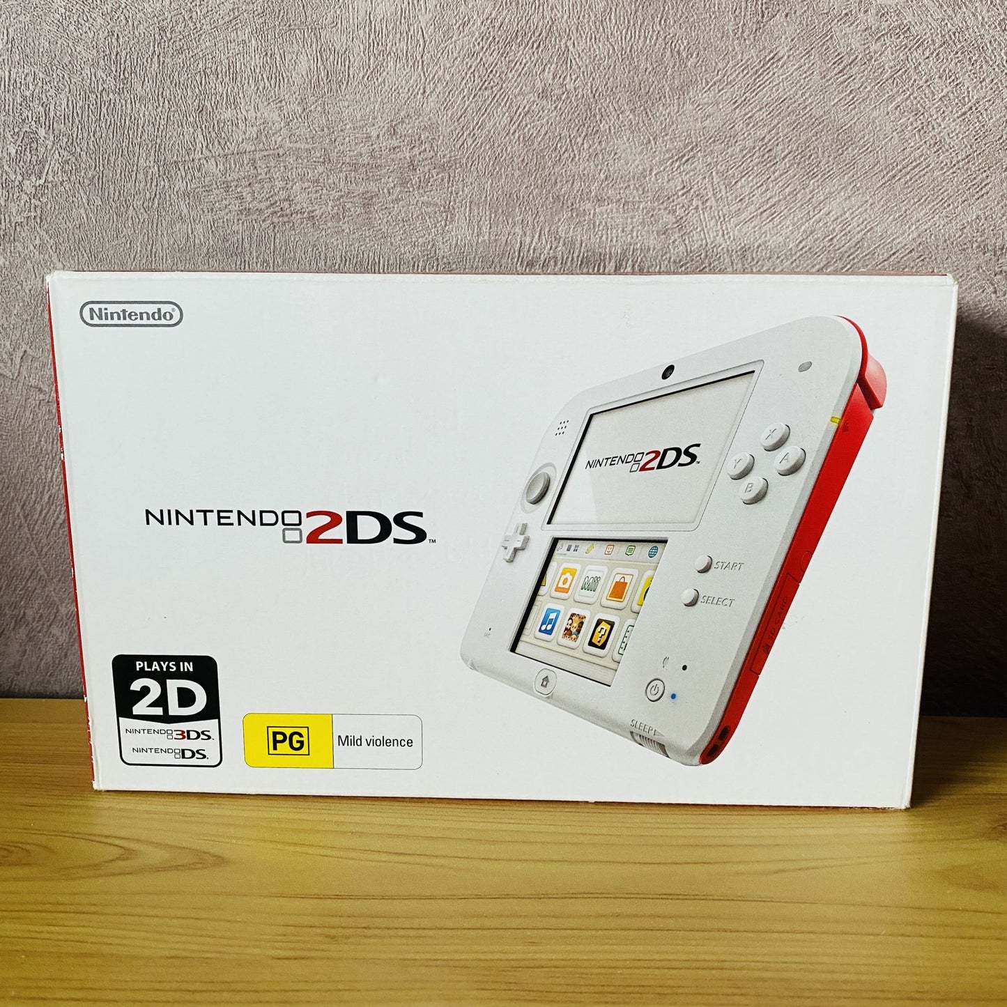 Nintendo 2DS Console with Box - 3DS