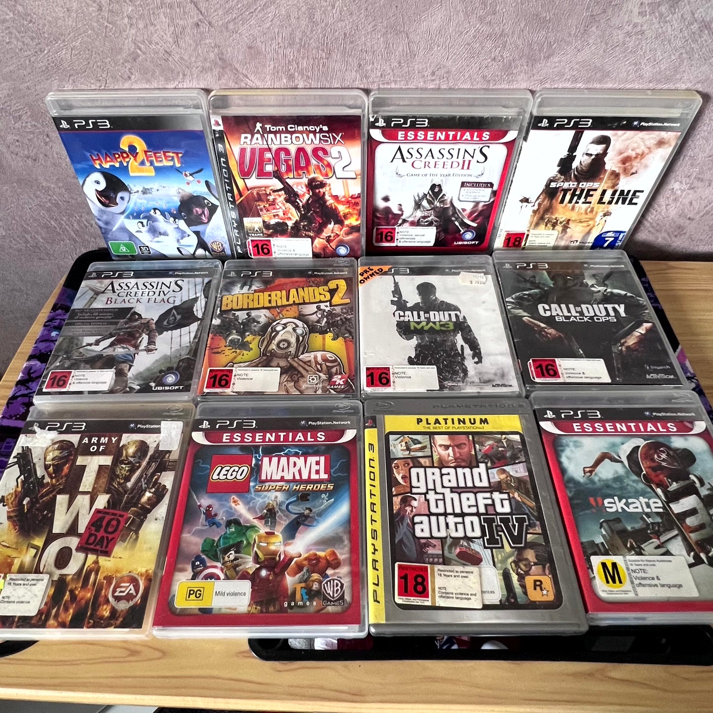 Playstation 3 Slim Console 320GB - PS3 & Games Bundle