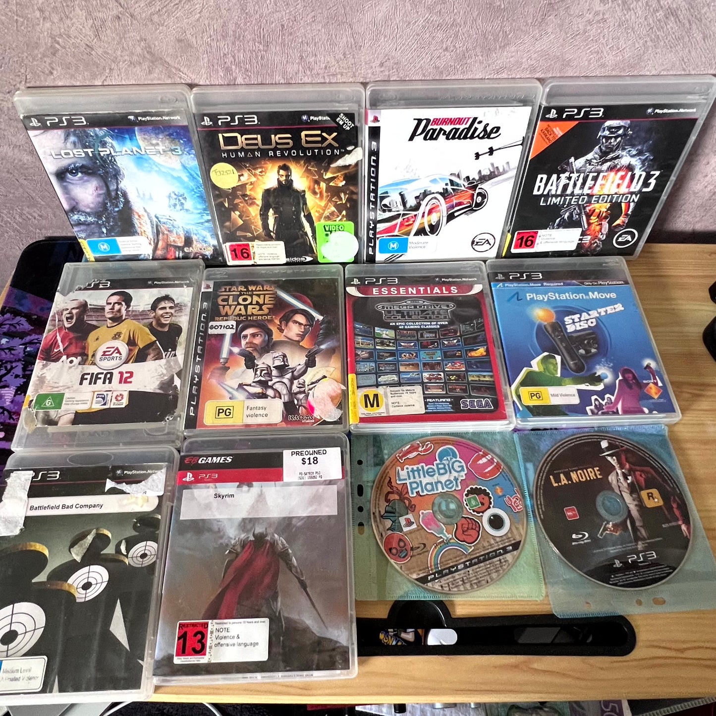 Playstation 3 Slim Console 320GB - PS3 & Games Bundle