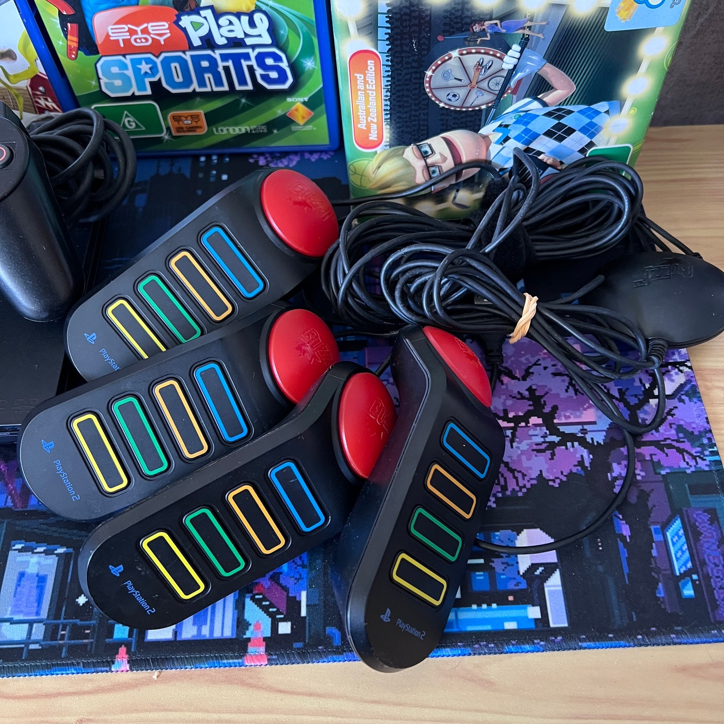 PlayStation 2 Console Buzz Bundle - PS2
